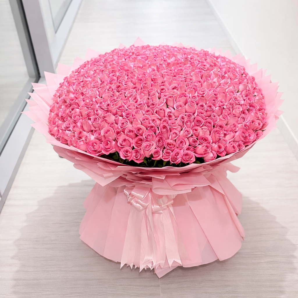 500 pink roses bouquet
