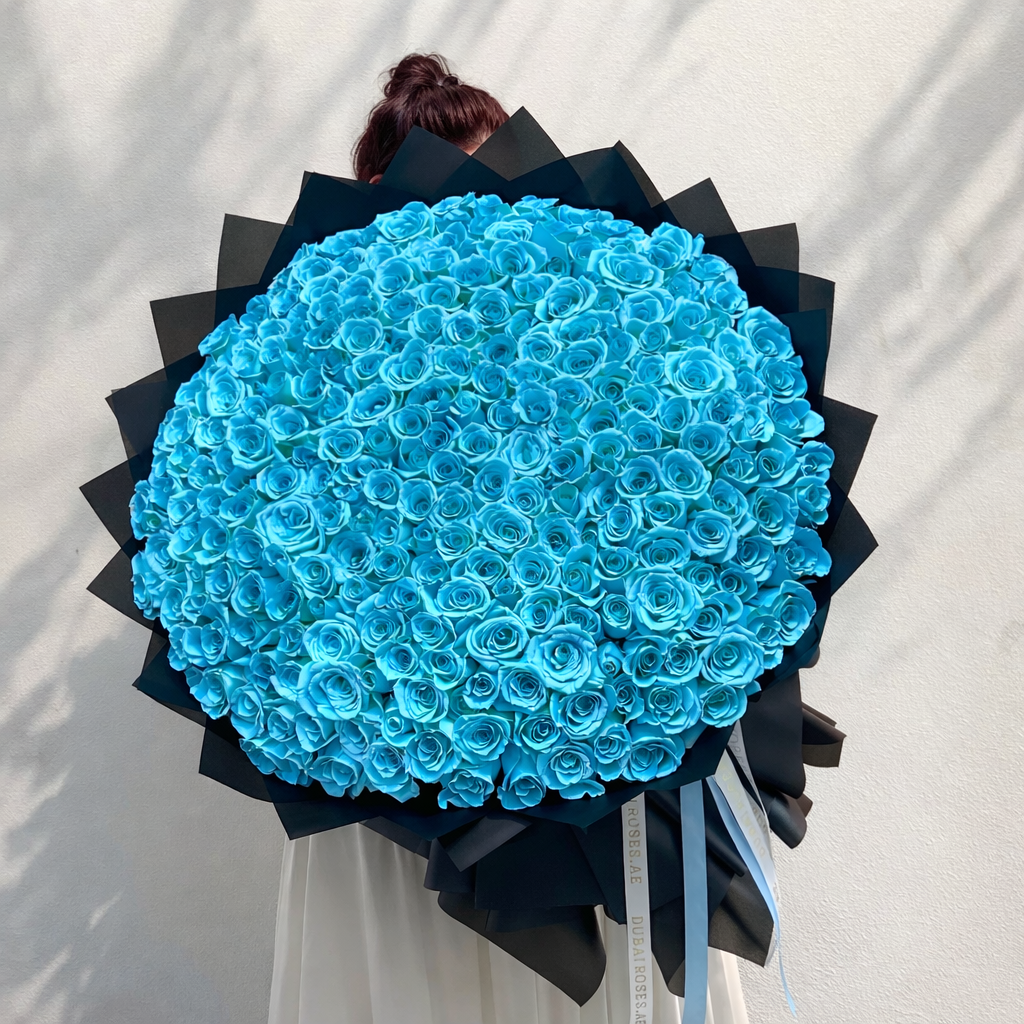 200 light blue roses bouquet
