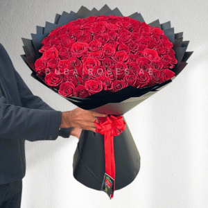 Picturesque 101 / 100 Red Roses - Image 2