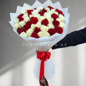Red and White Roses Bouquet - Image 6
