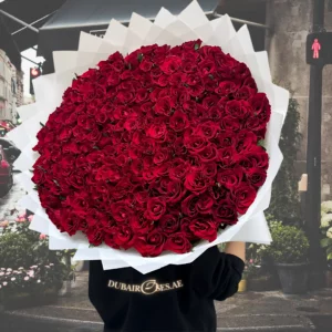 200 Red Roses