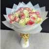 25 mix white and pink roses 2