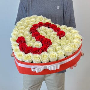 heart box roses in dubai