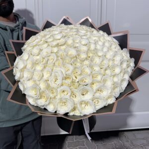 A bouquet of 150 white roses
