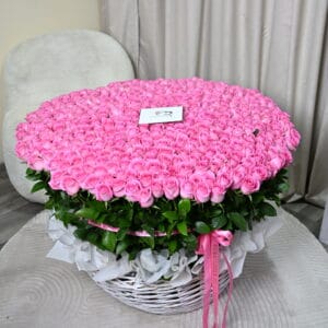 500 stems of Premium Pink Roses in Basket