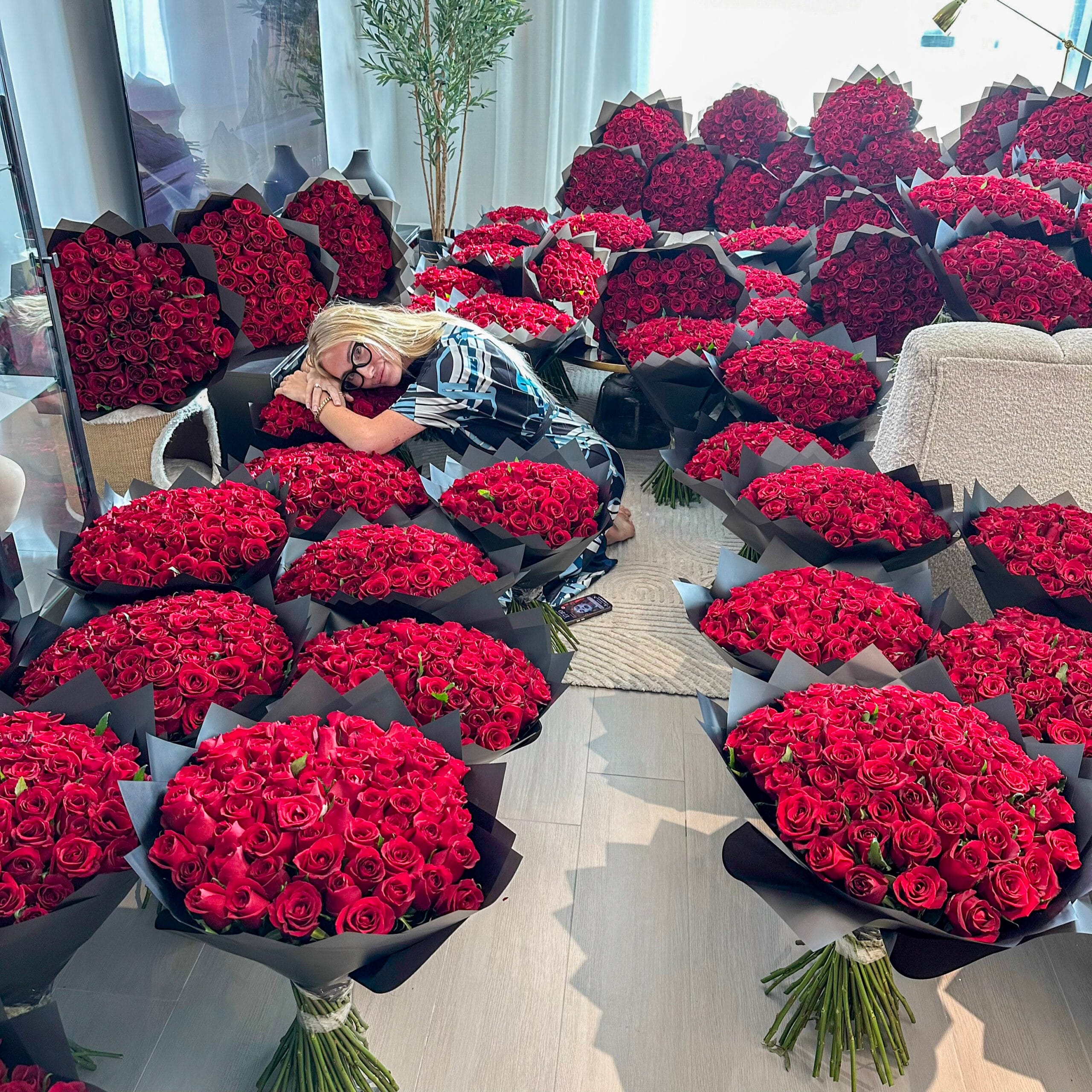 5000 red roses